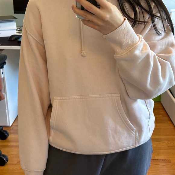 Cozy AF Boyfriend Pink Hoodie XS TNA Aritzia - Picture 4 of 7